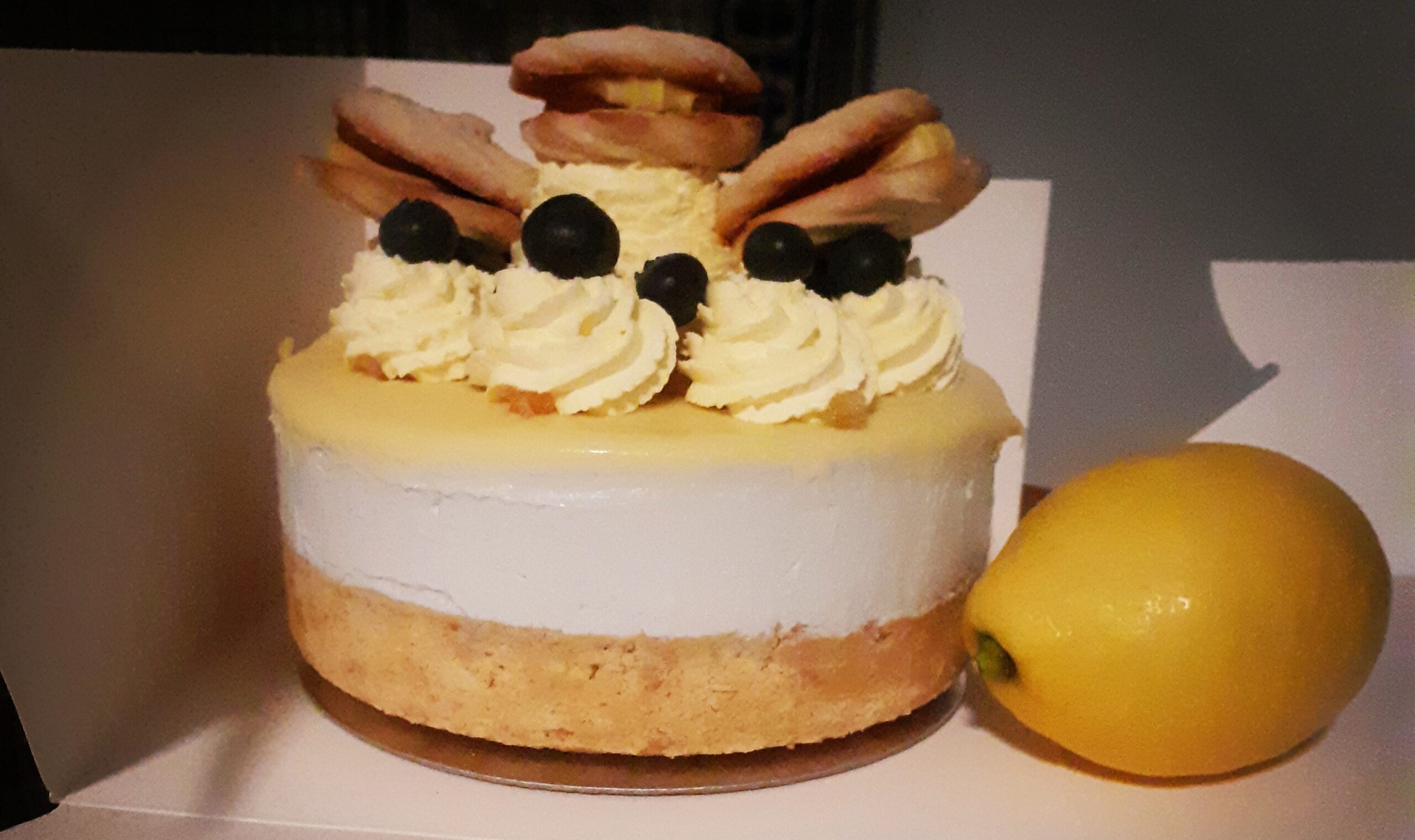 Deep filled Medium Cheesecake - Image 3